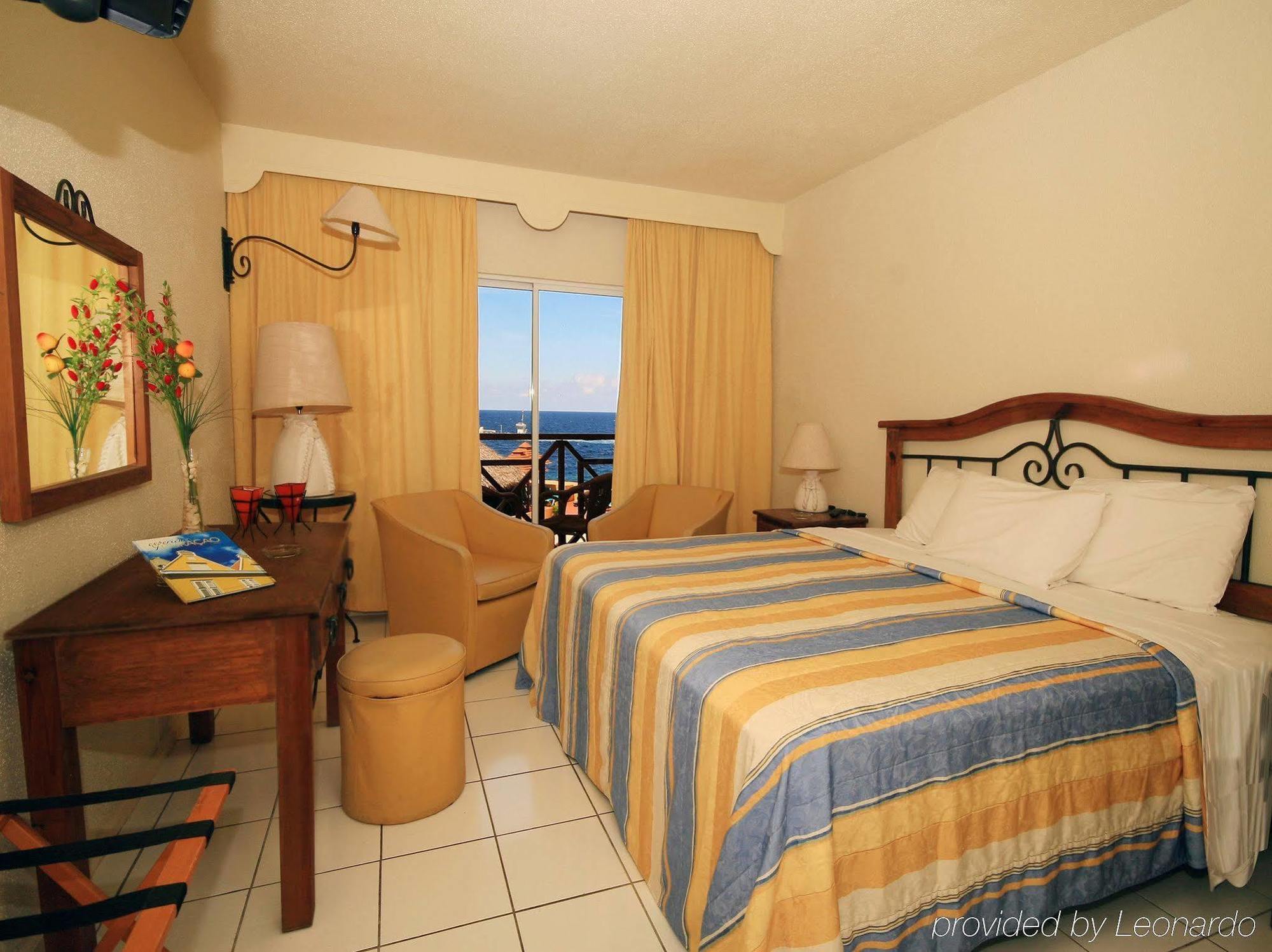 Plaza Hotel Curacao & Casino Willemstad Zimmer foto